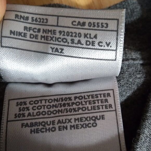 Vintage Nike Footwear & Apparel Logo Long Sleeve T-Shirt - Picture 8 of 9